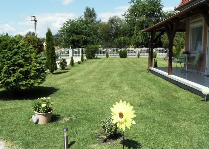 Am Plattensee Balatonmáriafürdő